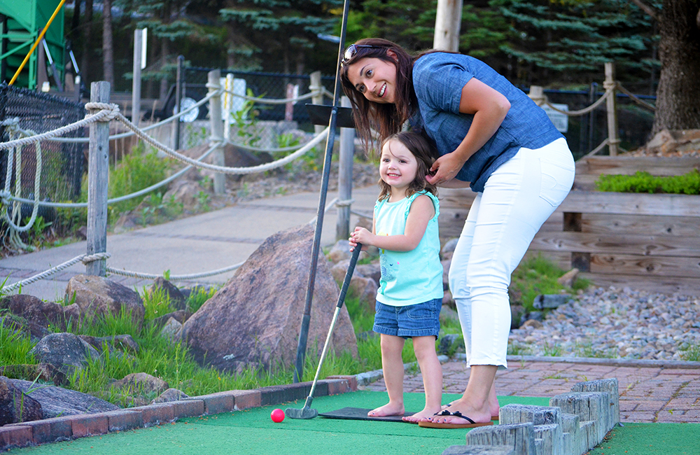 18-Hole Mini Golf